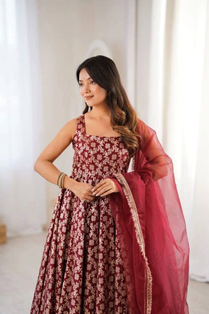 Maroon Chanderi Jacquard Butti Sleeveless Anarkali - 2