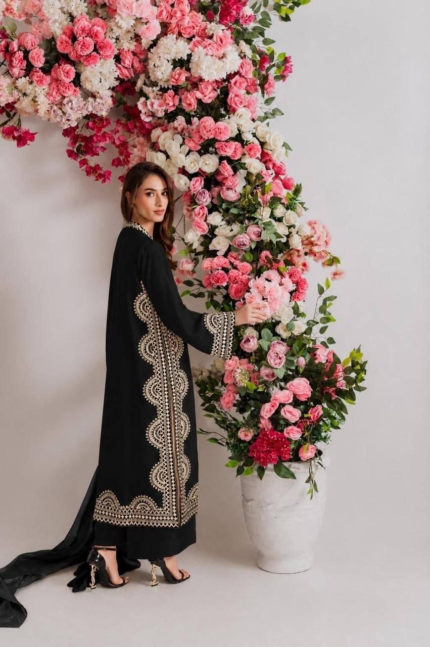 Oversized Embroidered Straight Kurta Suit - Black - 1